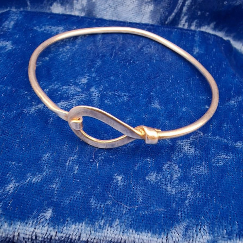 Bangle loop and hook