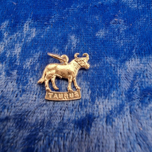 Charm Taurus 