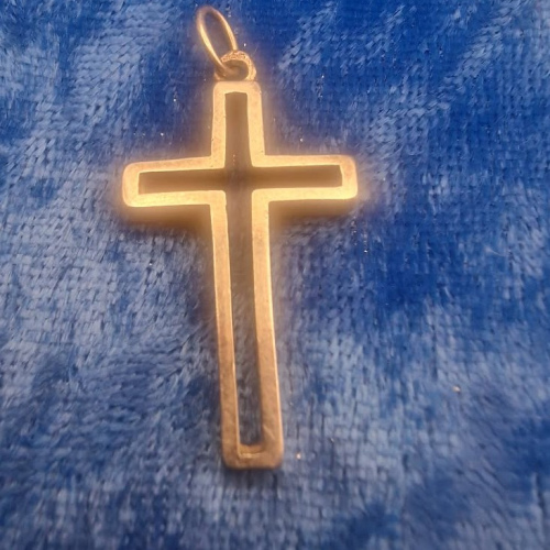 Cross Pendant 11