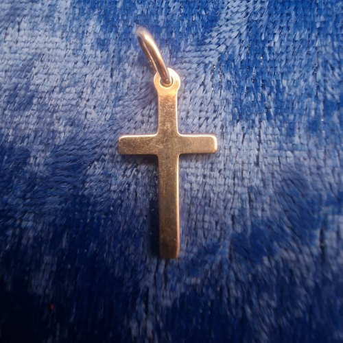 Cross Pendant 27