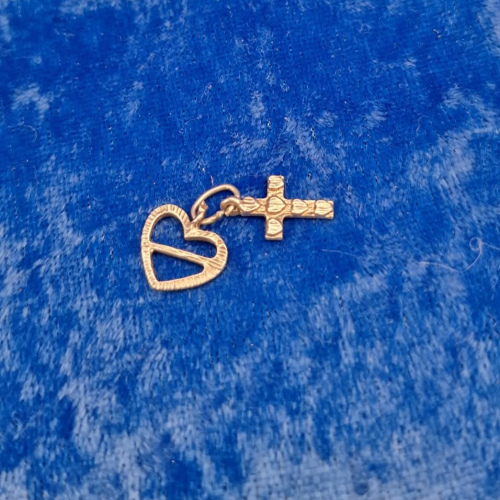  Charm  heart and cross