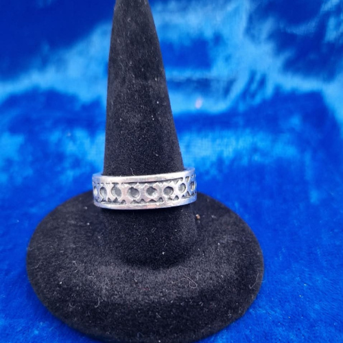 Ring size L 1/2 1975 cut-out geometric