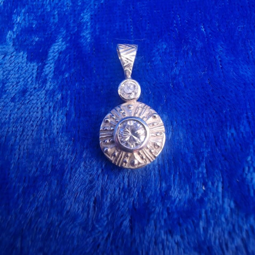 Pendant circular cz