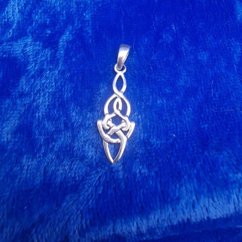 Pendant Celtic Dragon Knot